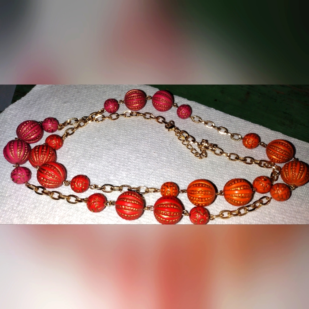 Colored Necklaces pre-owned